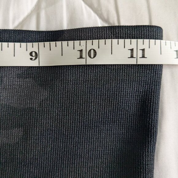 Spanx "Look At Me Now" Double Layer Leggings Size Small Camo High Waistband - Picture 9 of 11